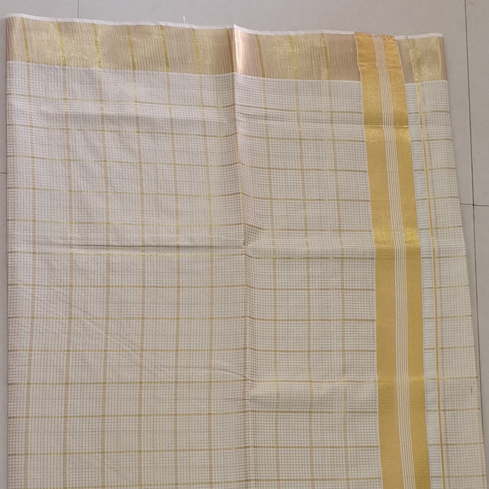 Kerala Cotton Micro Checked Saree