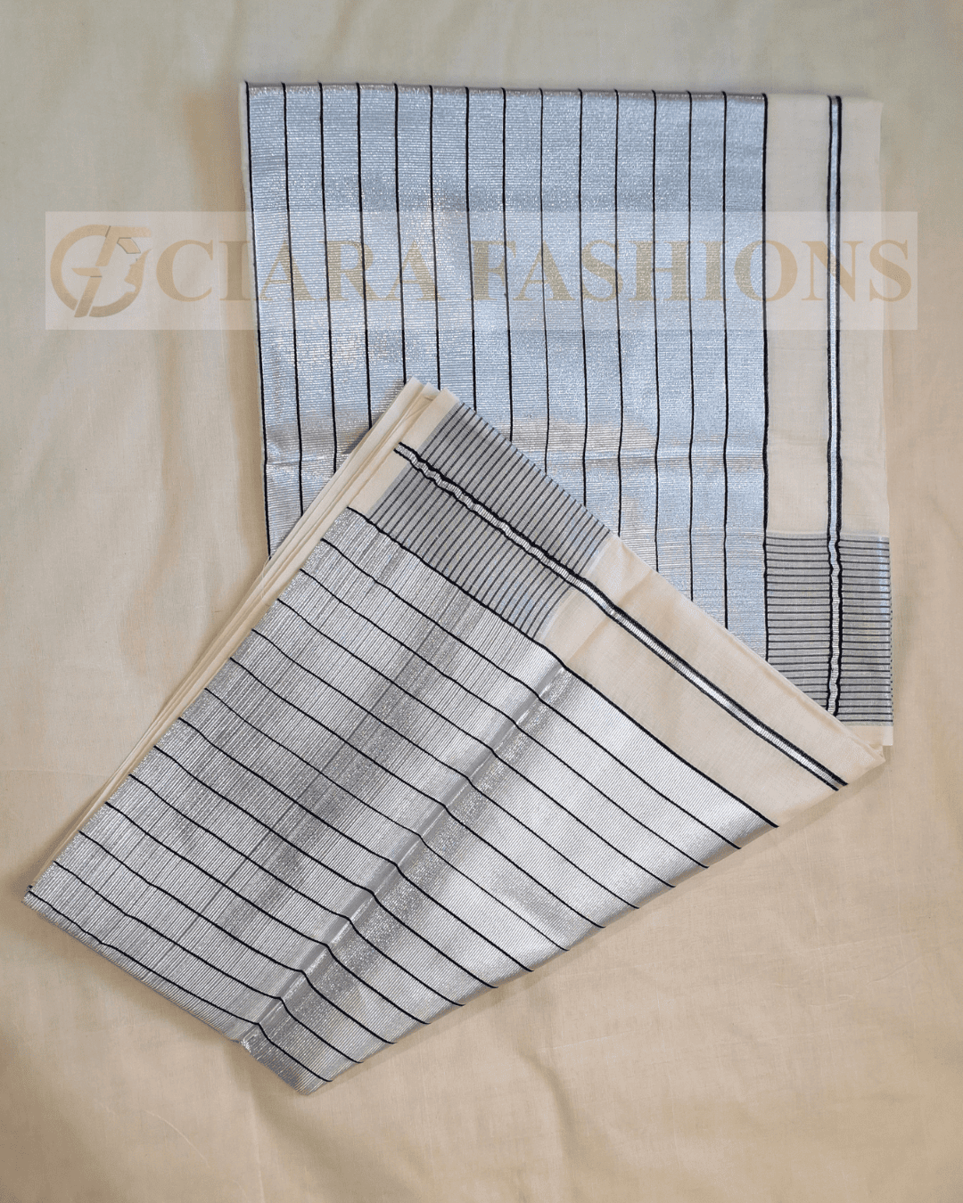 KERALA TRADITIONAL COTTON SAREE WITH SILVER KASAVU BORDER